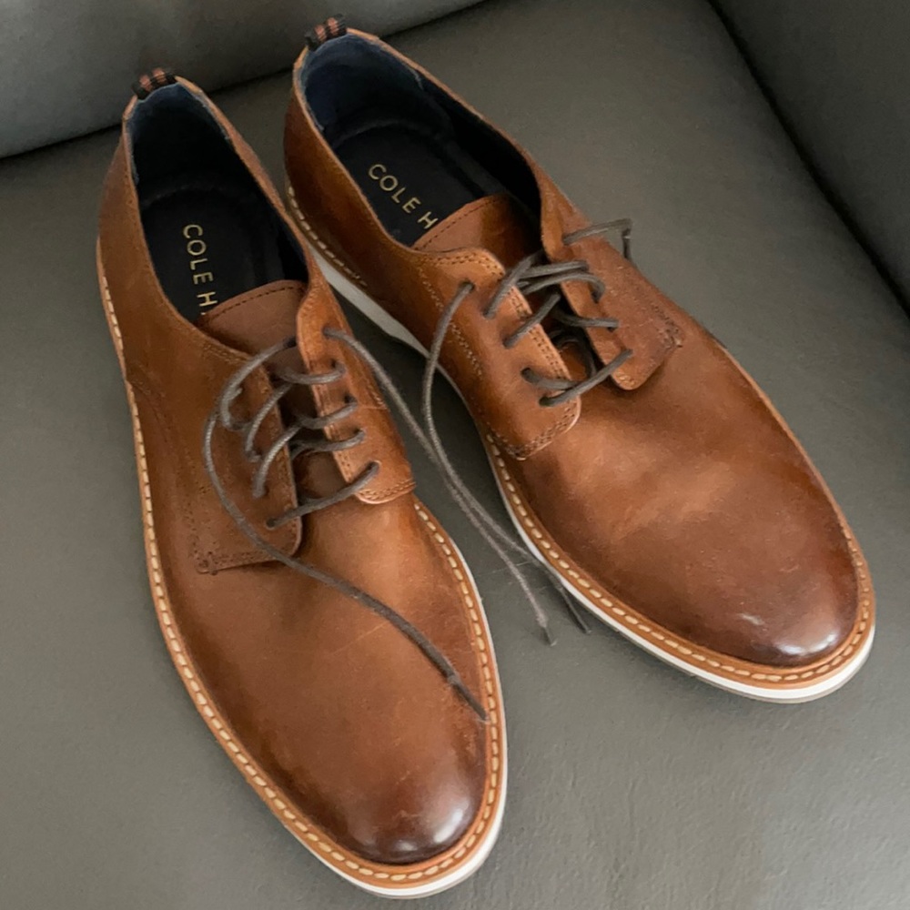 Men’s Cole Haan Brown Leather Lace Shoes Size 9